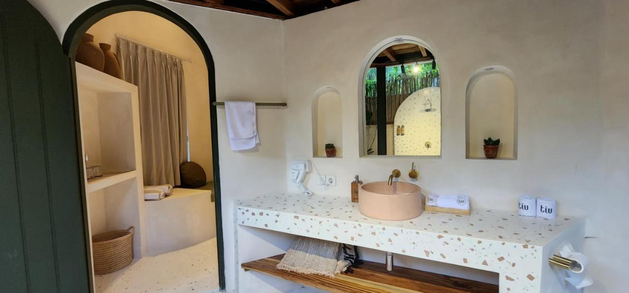 Hotel Tiu Oasis Lombok Kuta  Zewnętrze zdjęcie
